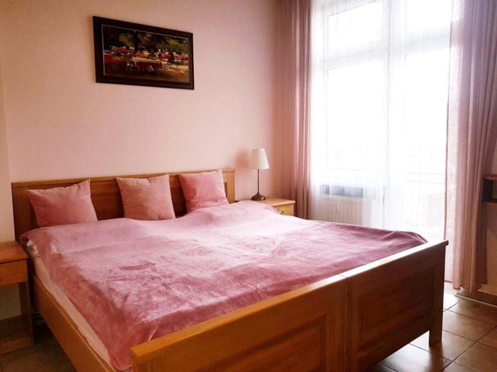 Appartment Centrum 卡罗维发利 外观 照片